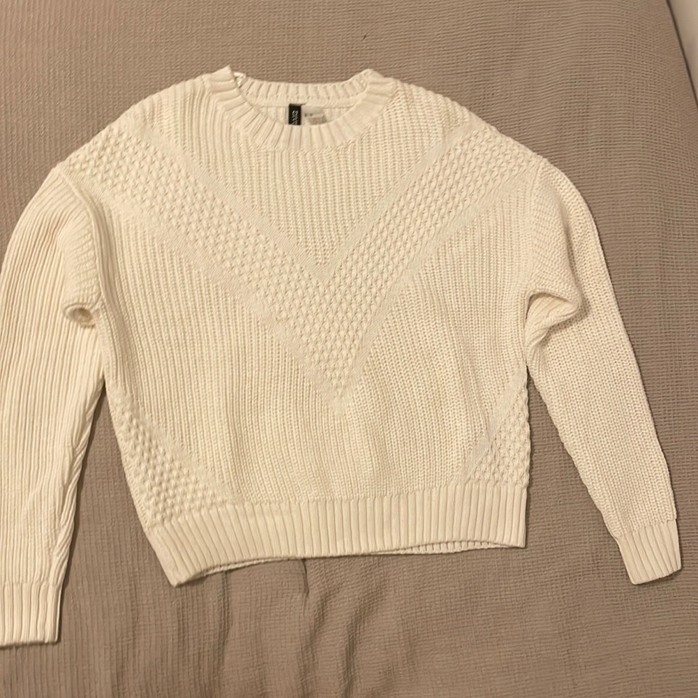 Knit sweater